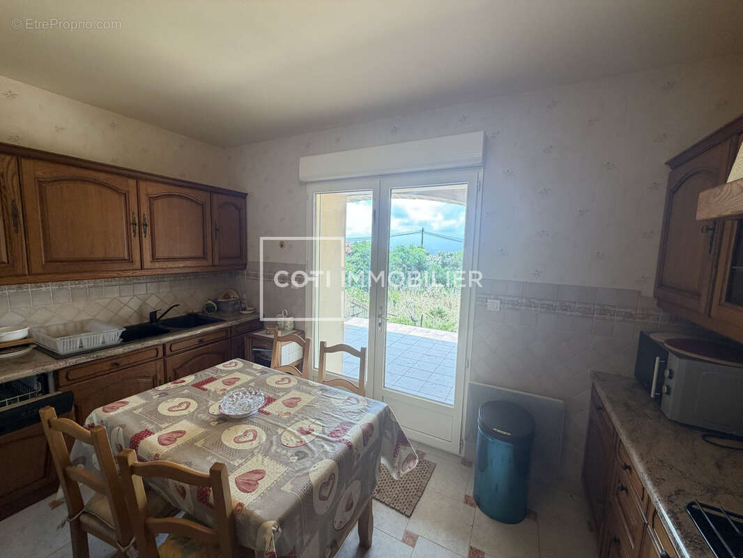 Tizzano - maison en pierre vue mer - 130m2 - photo 7