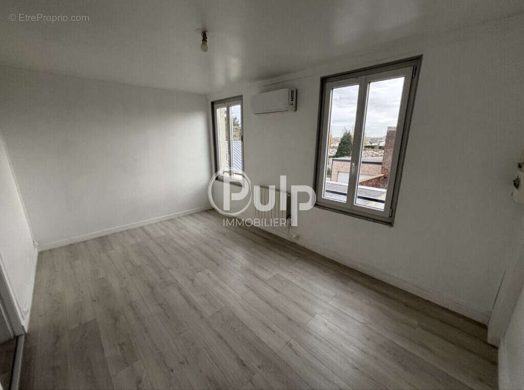 Appartement à ANNAY