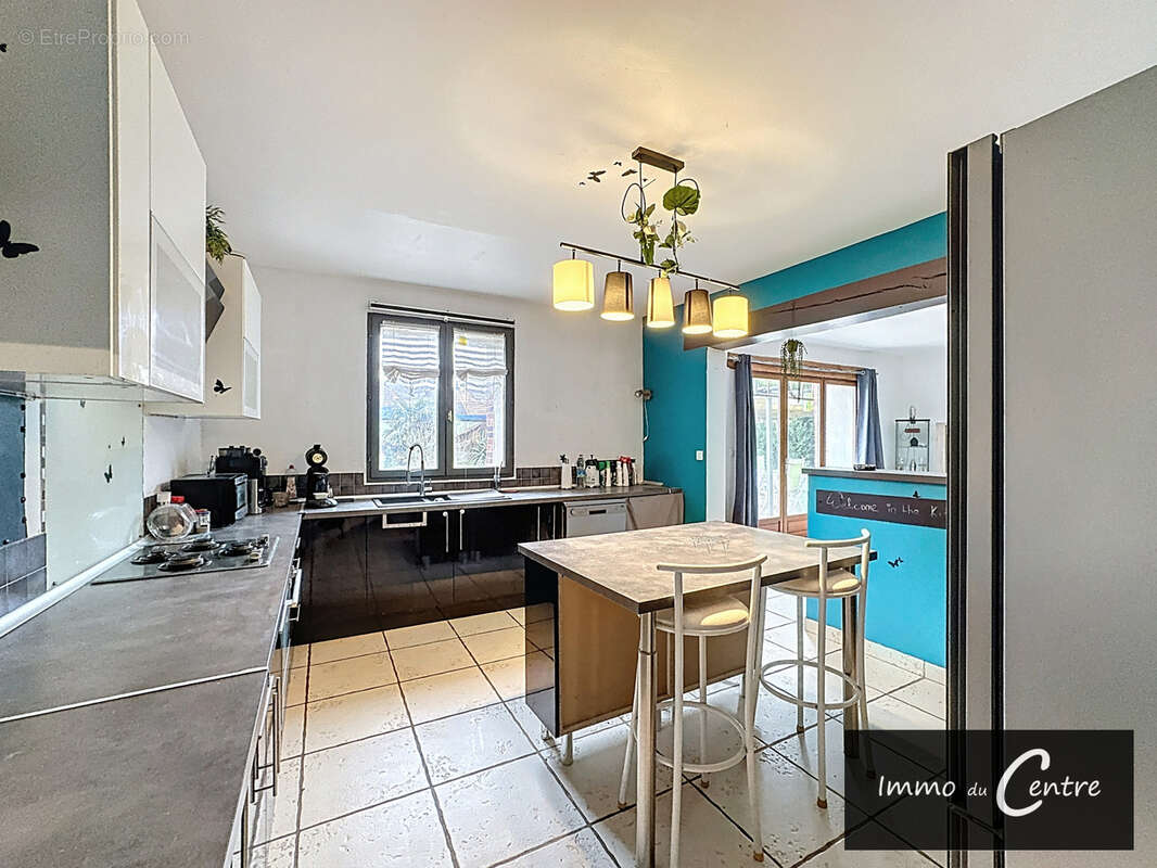 Maison à MONTMIRAIL