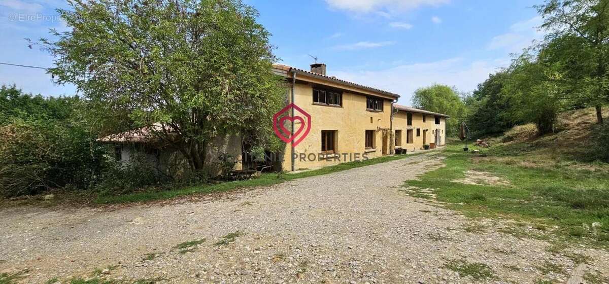 Maison à ARTIGAT