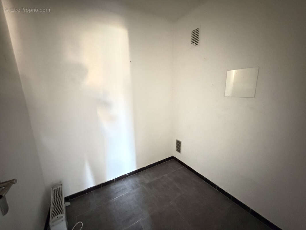 Appartement à MARSEILLE-14E