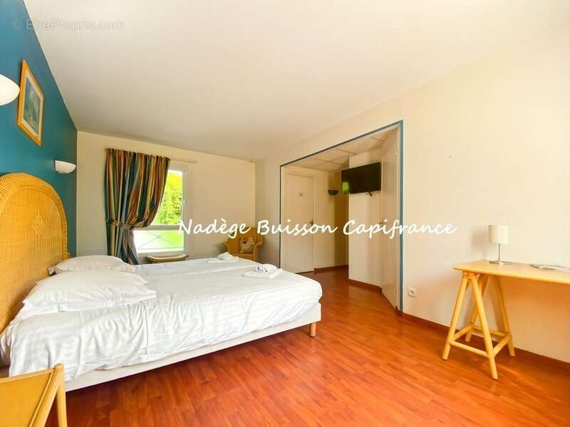 Appartement à COLLEVILLE-SUR-MER