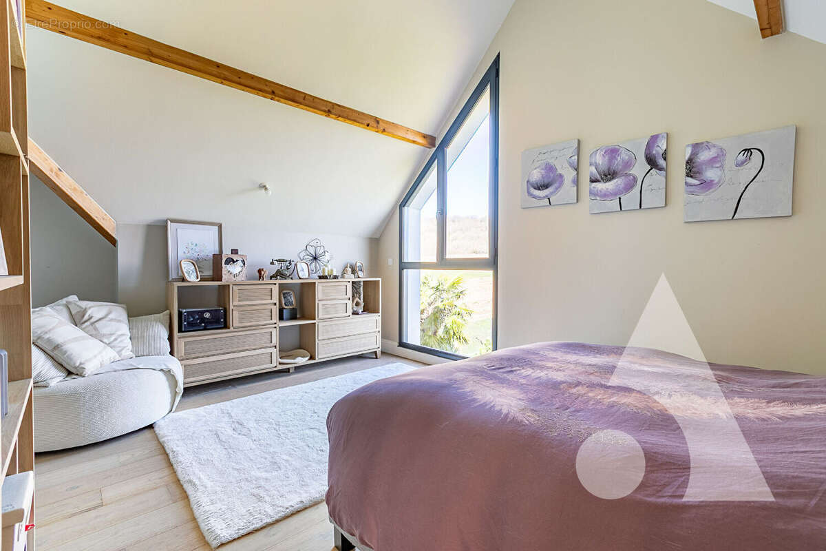 Maison à SAINT-MARTIN-LONGUEAU