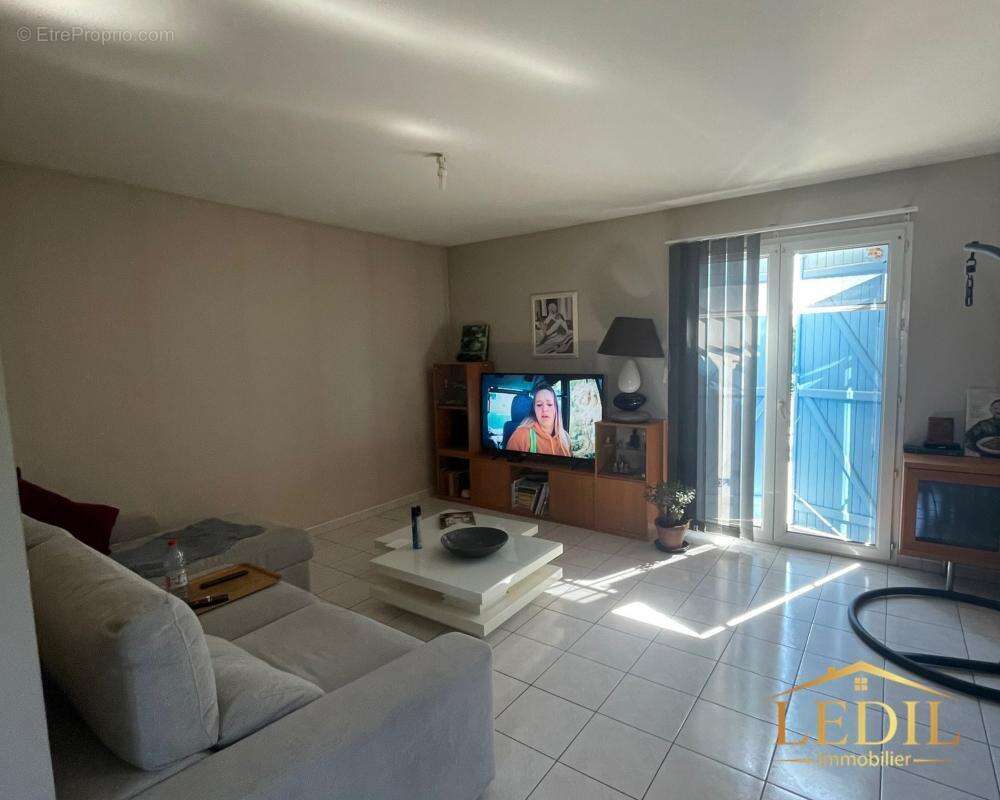 Maison à CASTELSARRASIN