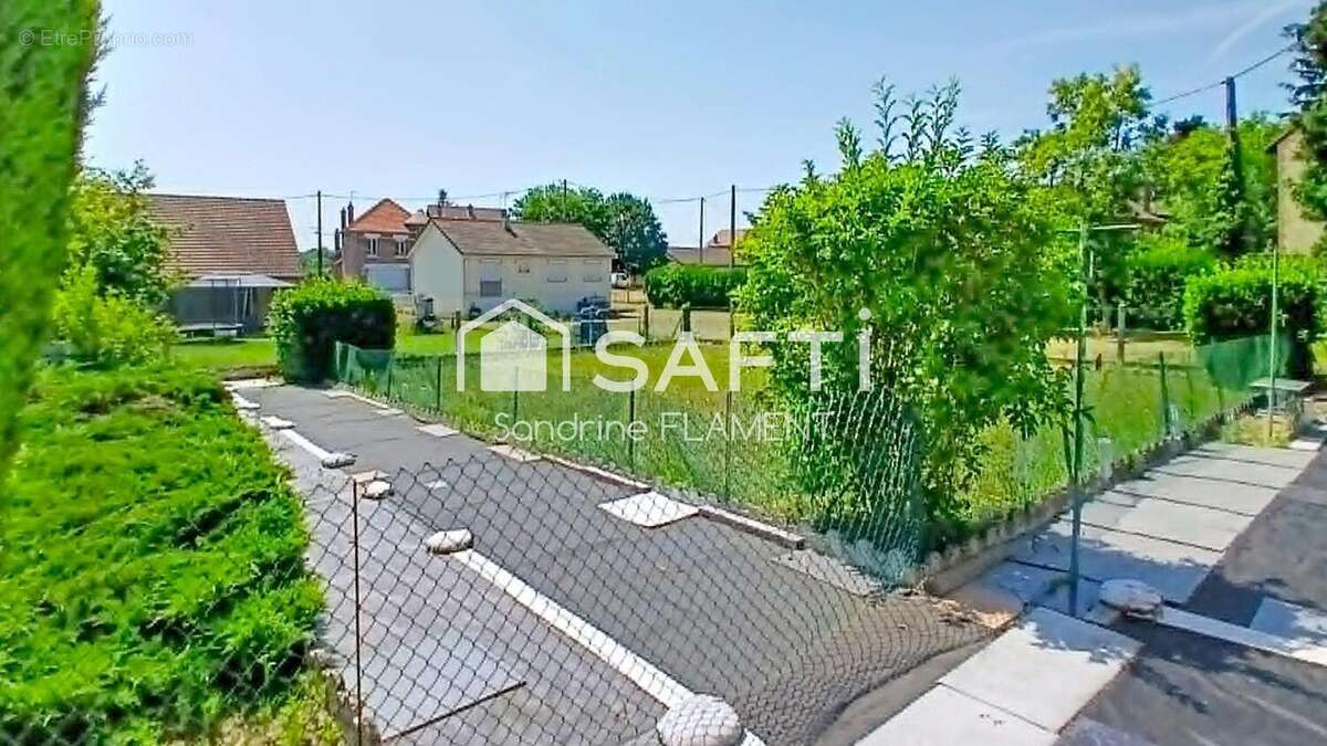 Photo 2 - Maison à FOLEMBRAY