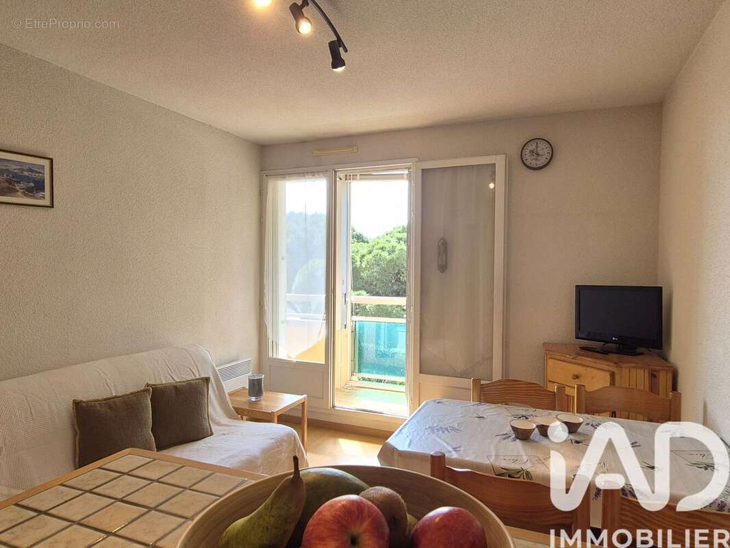 Photo 4 - Appartement à BORMES-LES-MIMOSAS