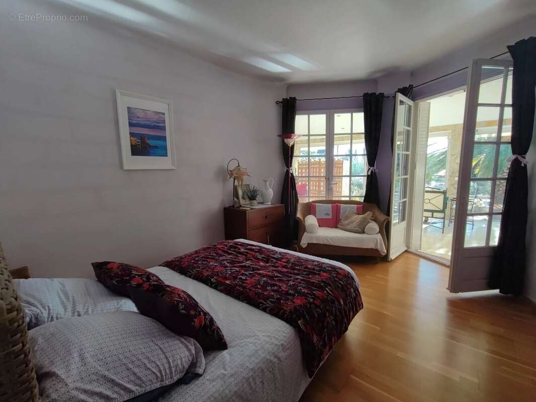 Maison à LA FARLEDE