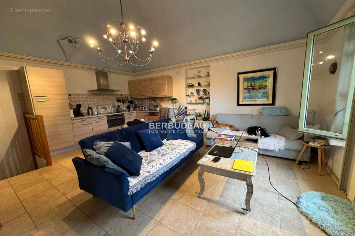 Appartement à MONTBRUN-LES-BAINS