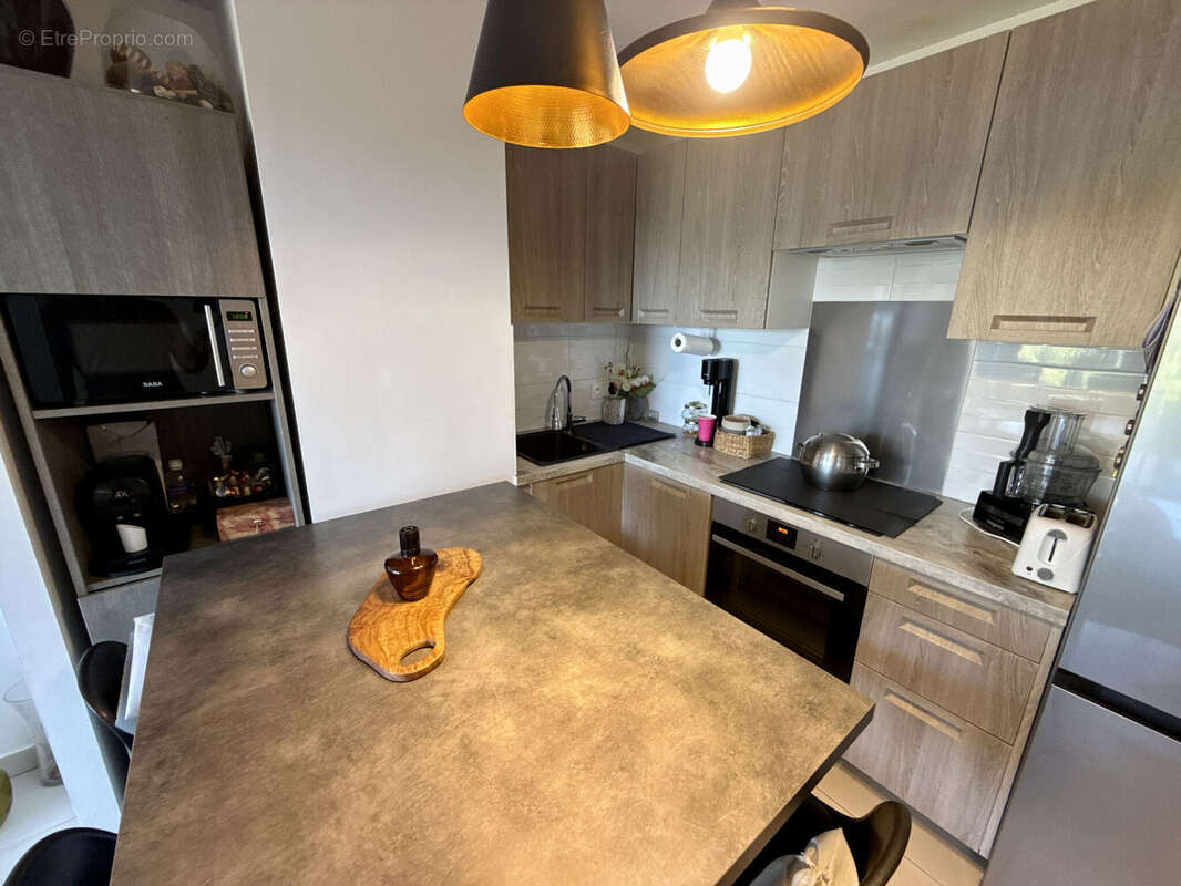 Appartement 63 m² à Saint-Laurent-Du-Var  - photo 5