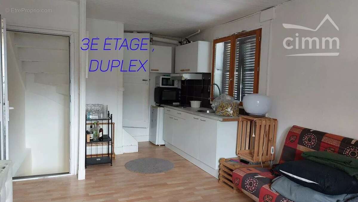 Maison de ville composée de 4 logements - photo 2