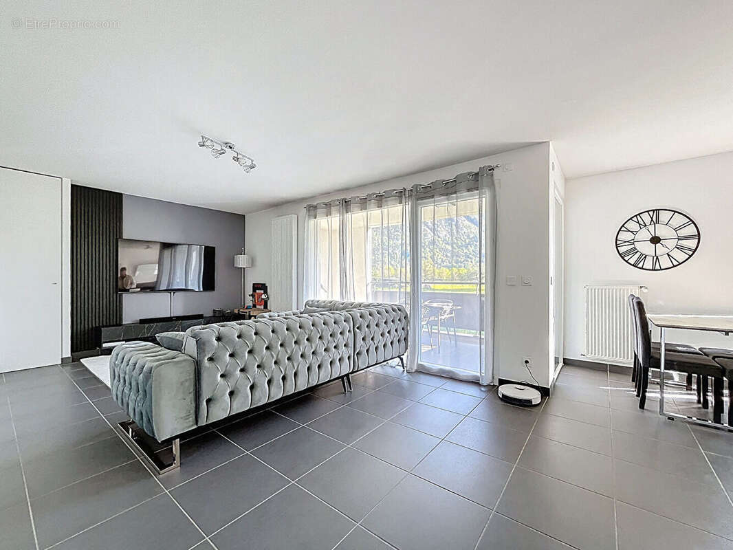 Appartement à BONNEVILLE