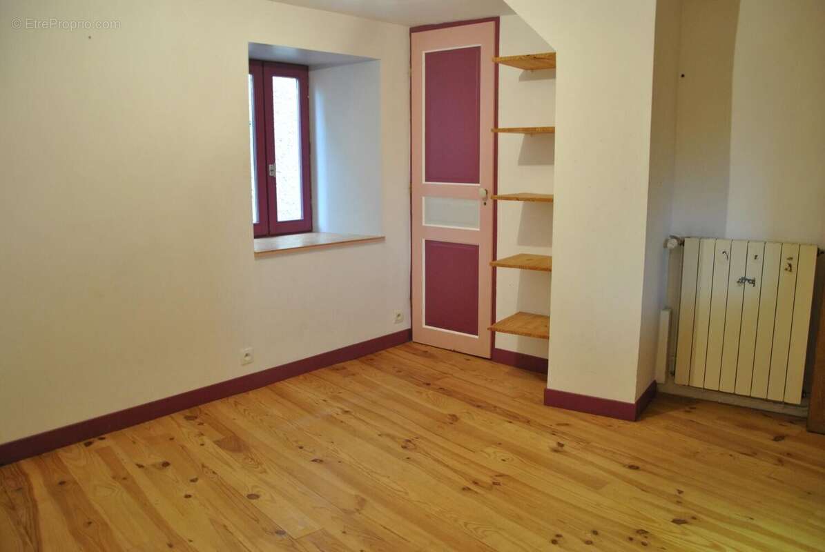 Photo 4 - Maison à COLOMBIER-LE-JEUNE