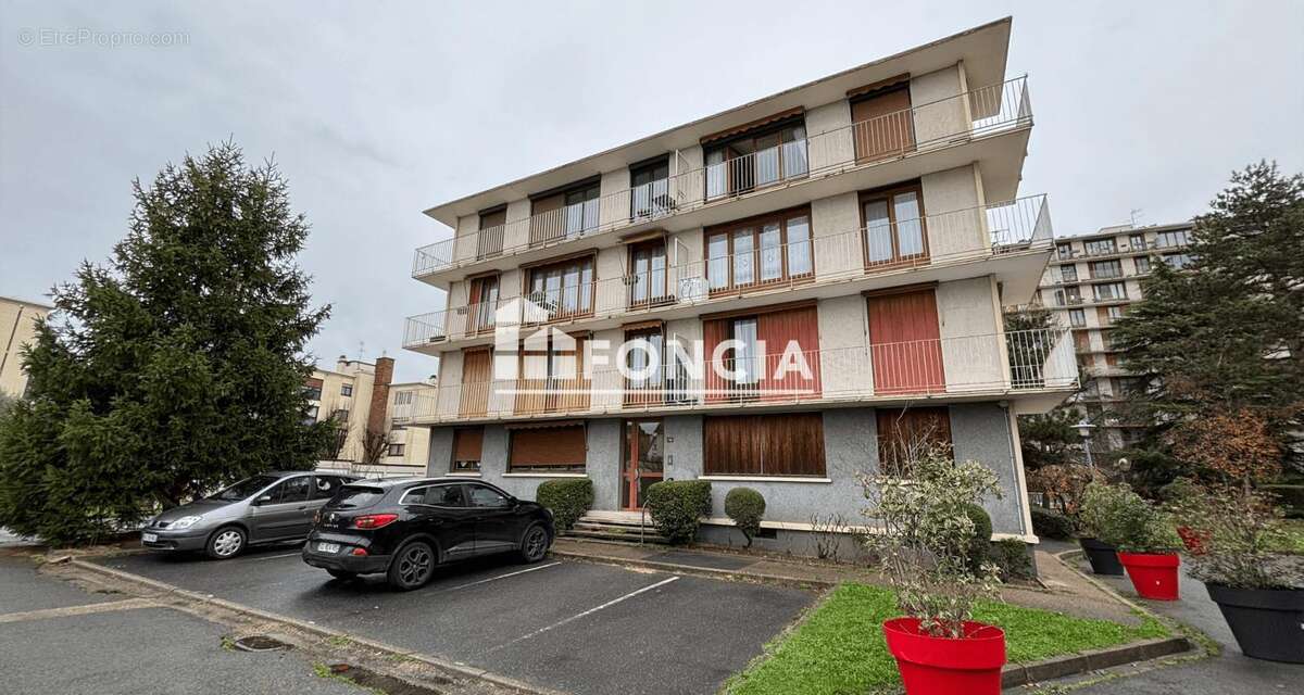 Appartement à EPINAY-SUR-SEINE
