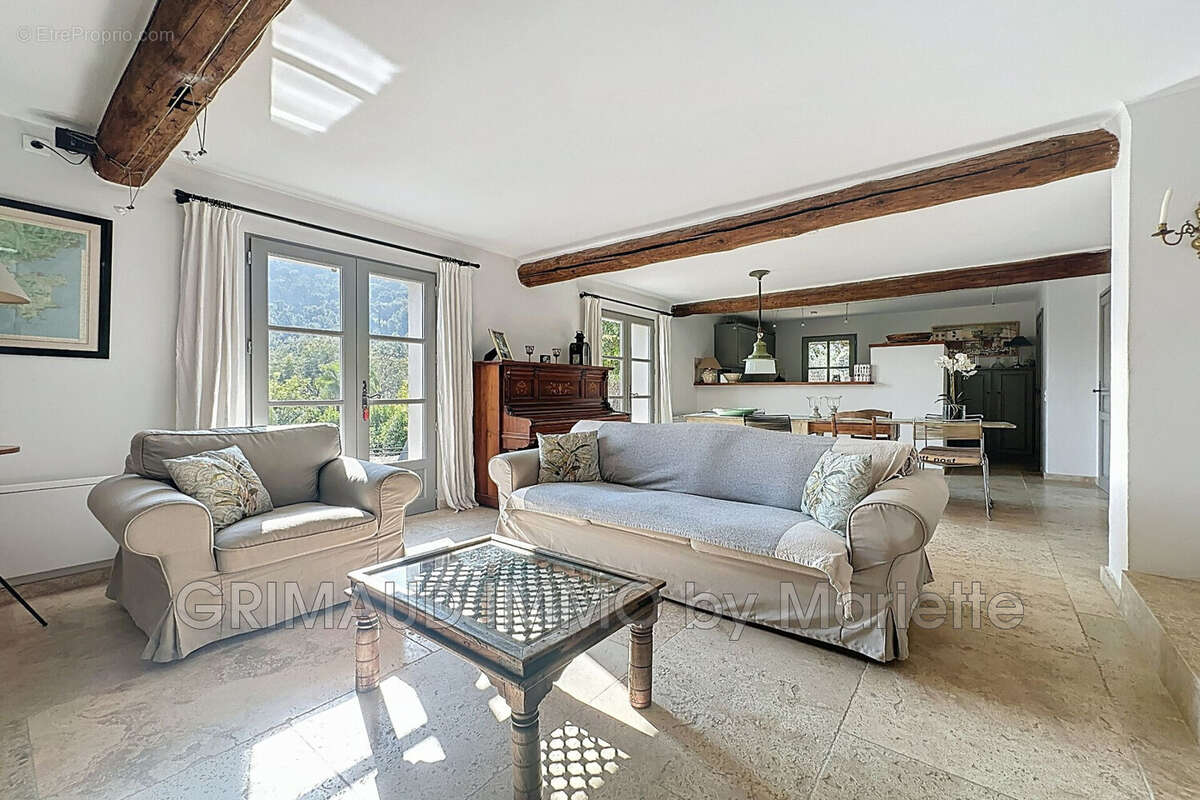 Maison à GRIMAUD