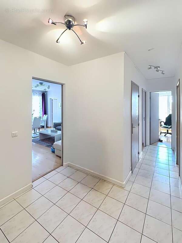 Photo 5 - Appartement à MAGNY-LES-HAMEAUX