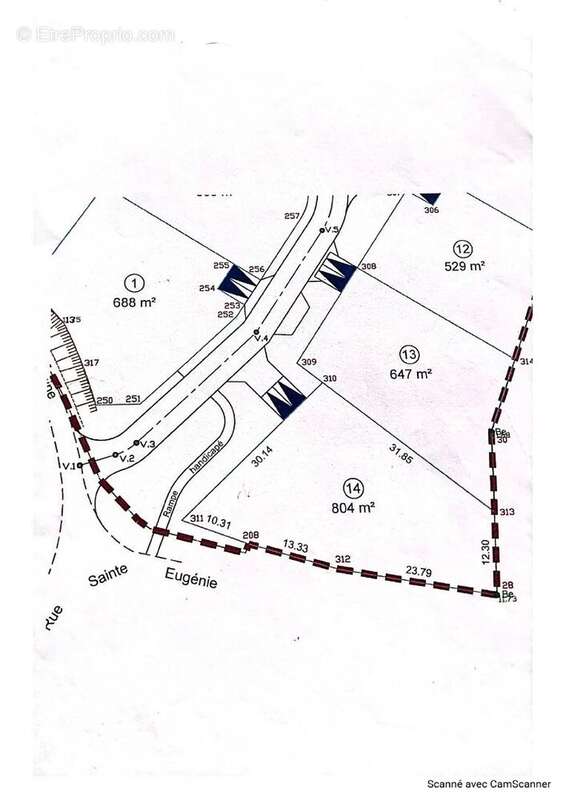 Terrain à CANDRESSE