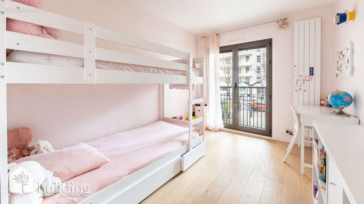 Appartement à LEVALLOIS-PERRET