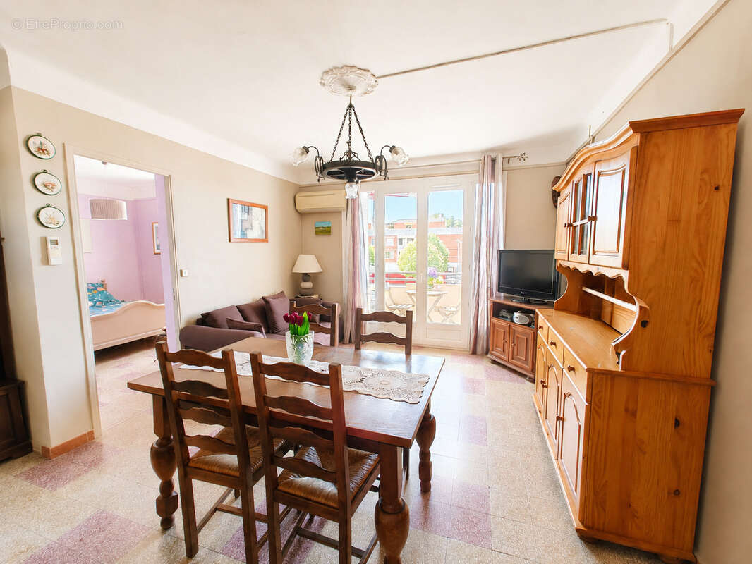 Appartement à CASTELNAU-LE-LEZ