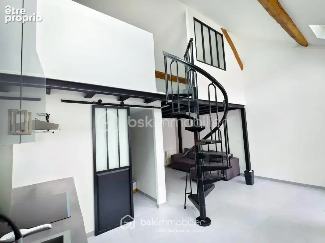 Coup de cœur pour cette maison de ville au charme d'antan et sa dépendance indépendante - photo 19