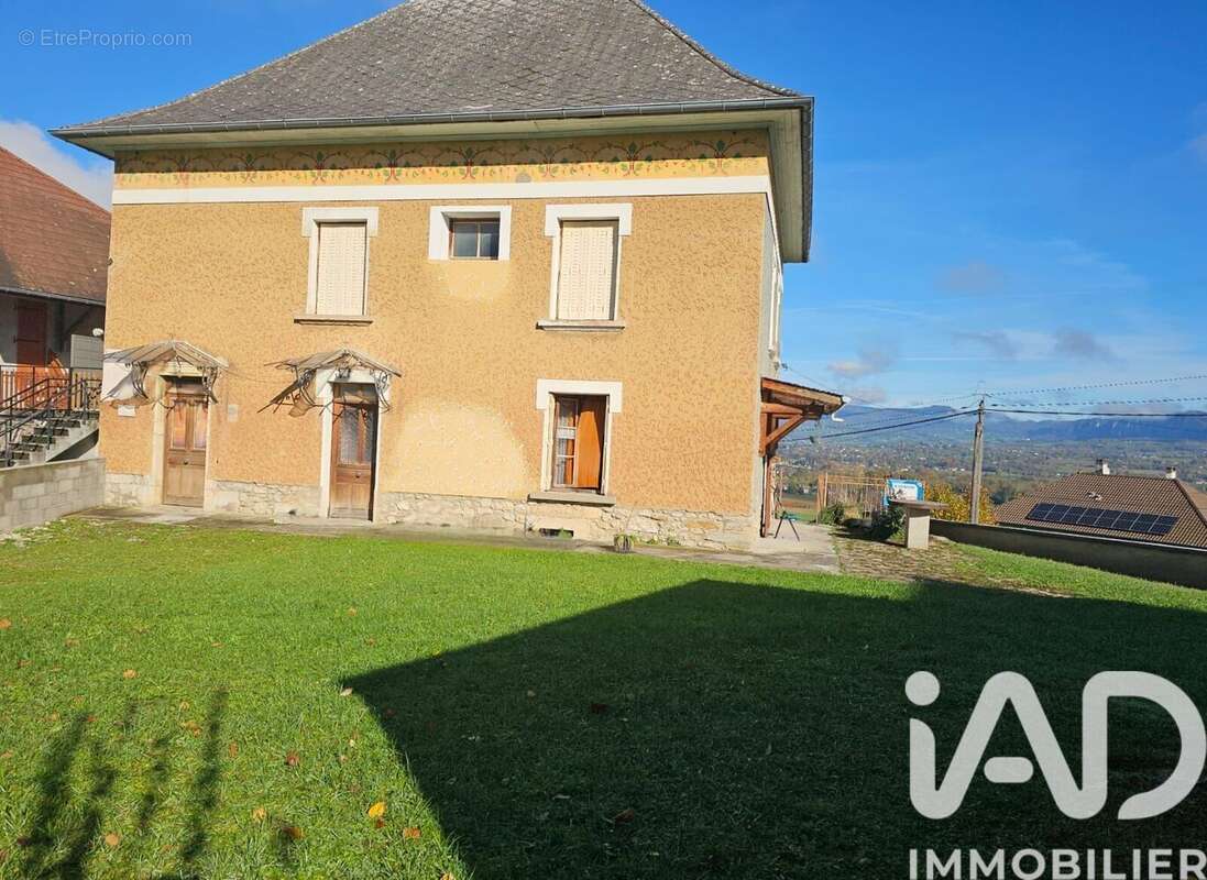 Maison 173 m² à Saint-Jean-D'avelanne  - photo 3