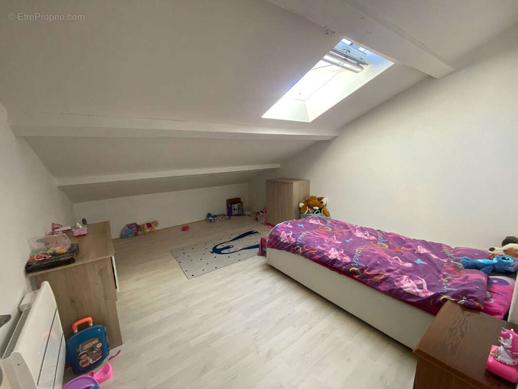 Maison à TONNAY-CHARENTE