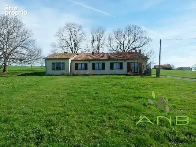 Photo Maison à Varaignes au prix de 118 850€
