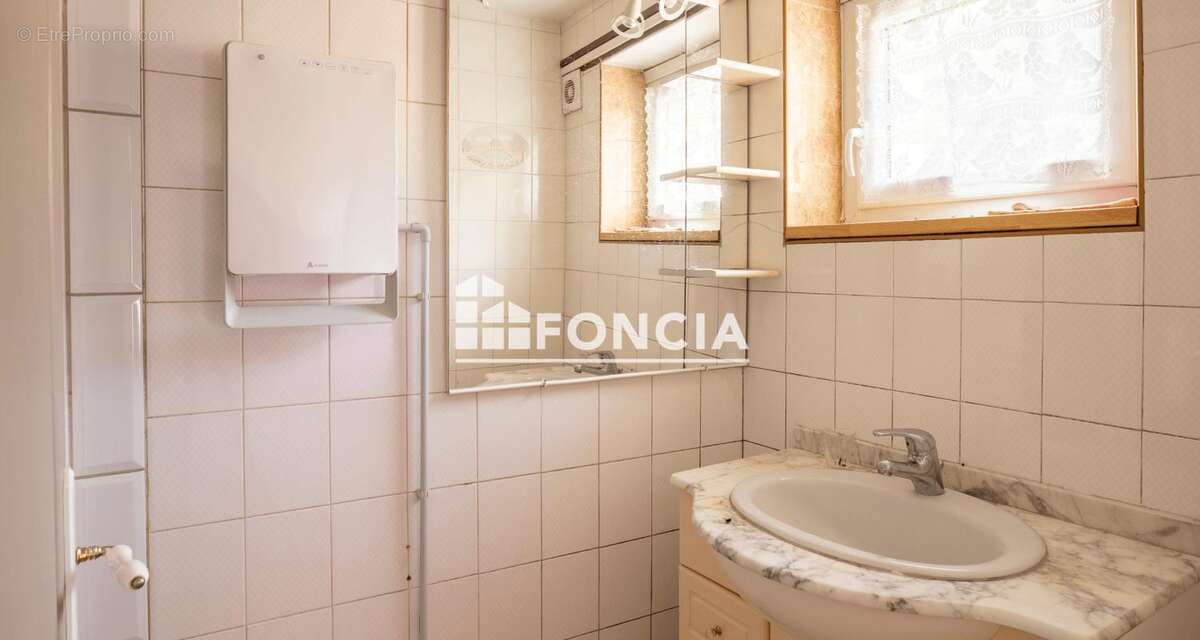 Maison à DOLLON