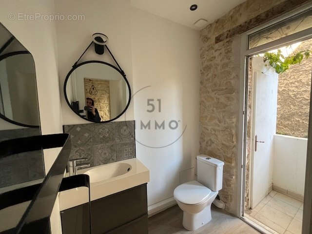 Appartement à MARSEILLE-5E