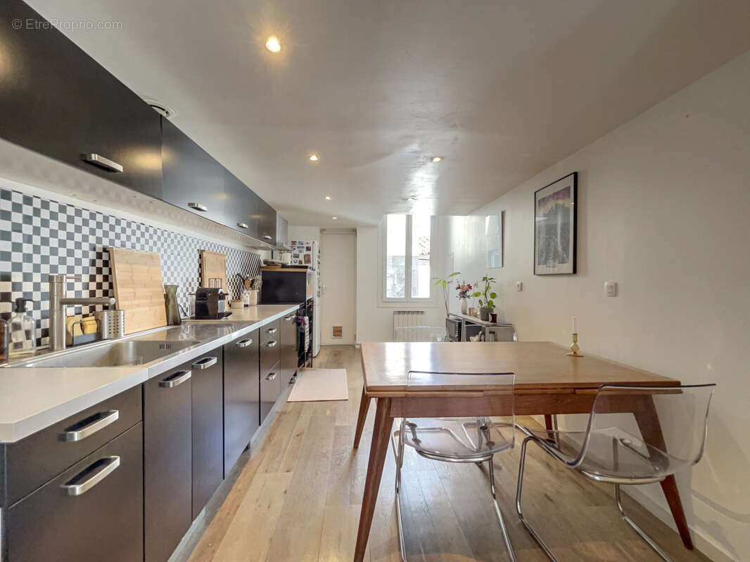 Appartement à BORDEAUX