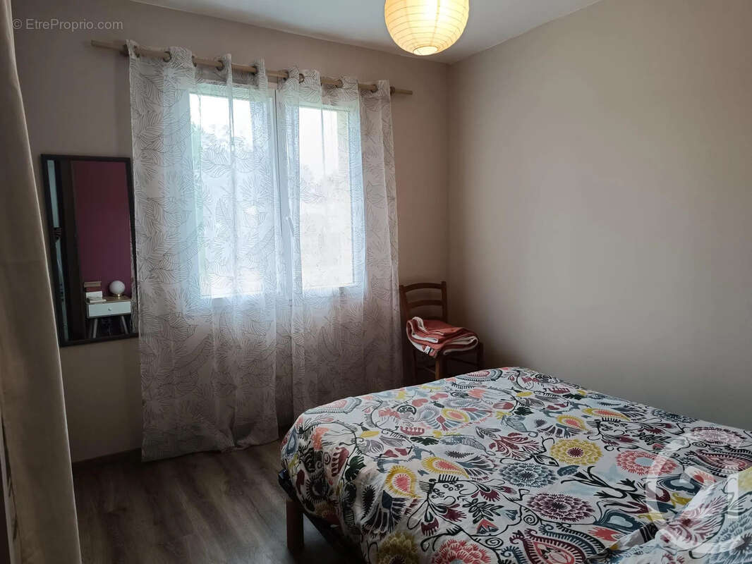 Maison 71 m² à Gours  - photo 6