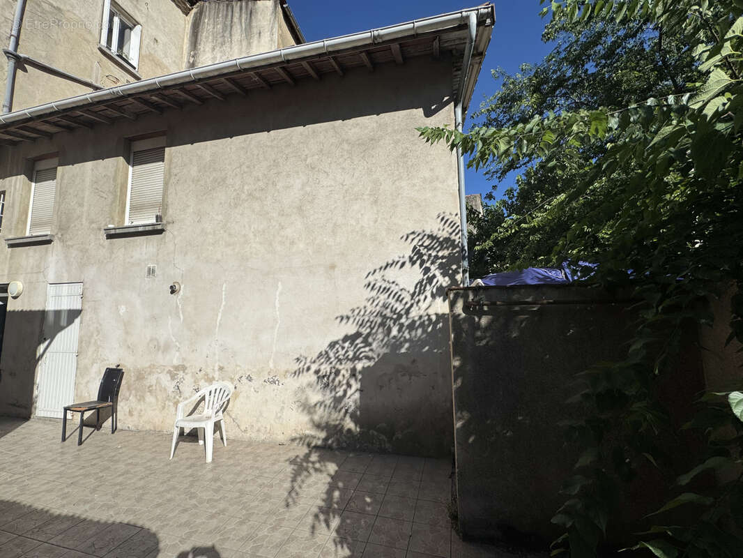 Valence chateauvert - studio + appartement 2 pieces - photo 9