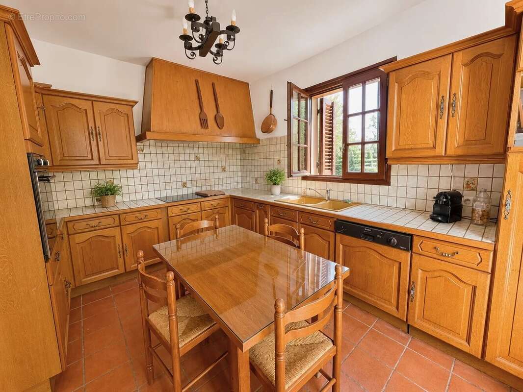 Maison le plessis trevise - photo 4