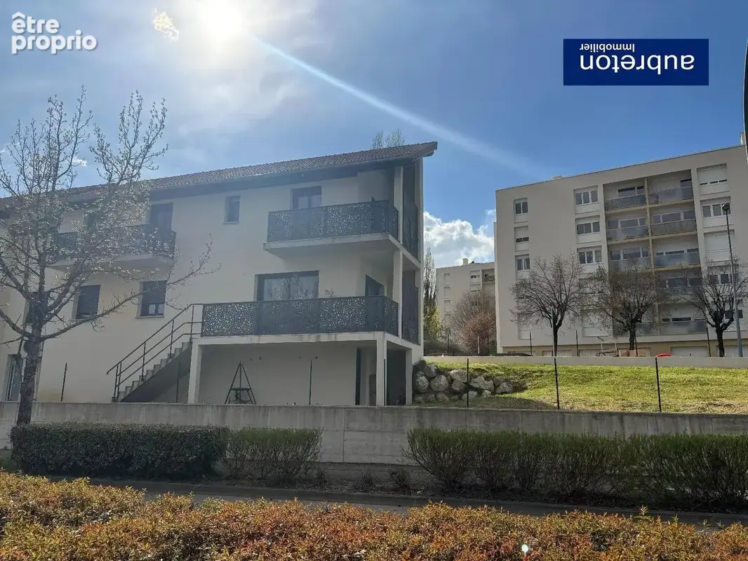 Maison 6 pièces 136 m² à vendre à Voiron (38500) - photo 3
