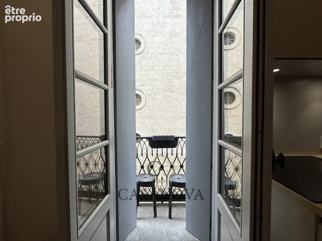 Appartement de caractère rénové de 61 m² avec balcon dans l'Écusson à Montpellier - photo 5