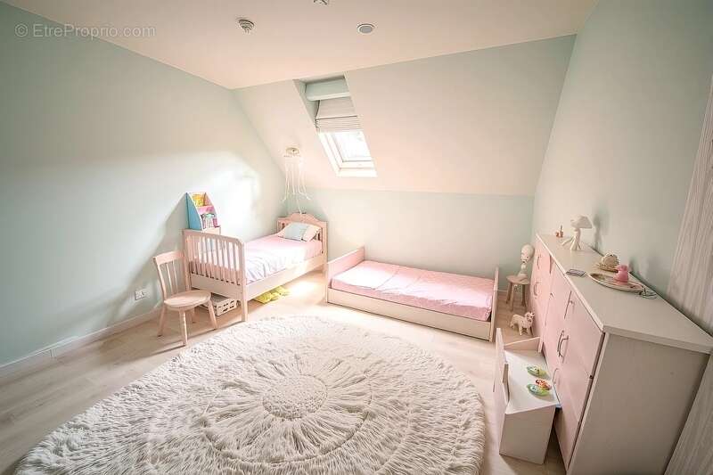 Maison à MONTATAIRE