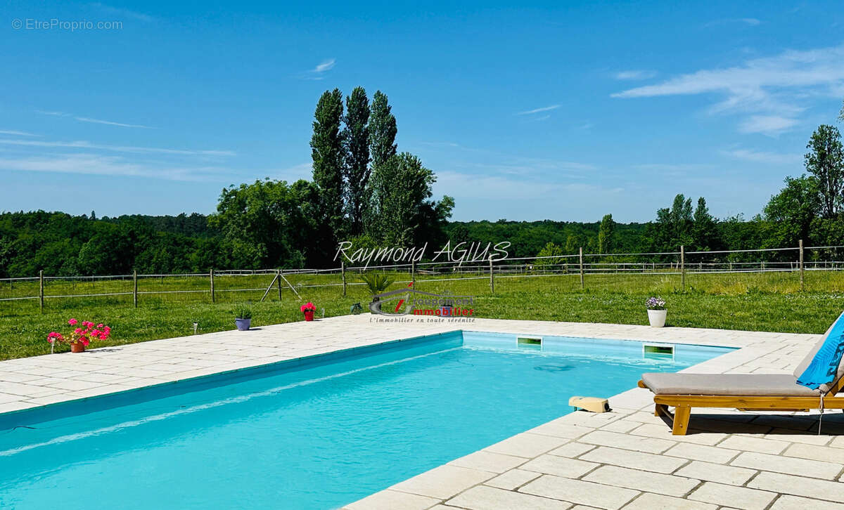 Propriété équestre exceptionnelle avec 5 chambres, piscine chauffée et plus de 6 hectares de terrain - photo 3