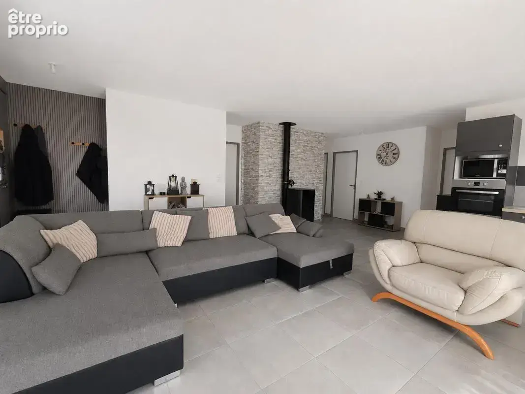 Maison 5 pièces 125 m² à vendre à La Mothe-Achard (85150) - photo 3