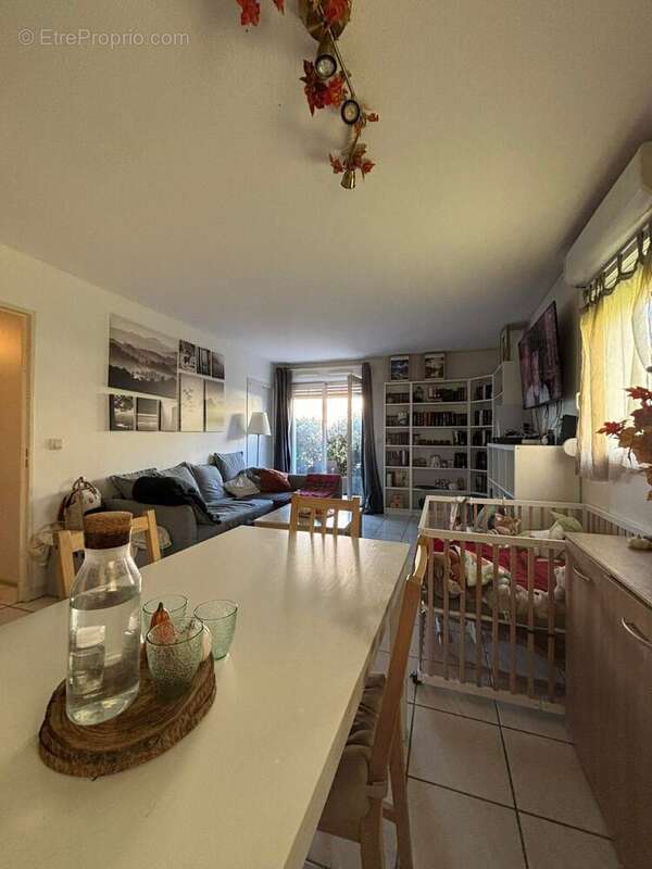 Appartement à TREBES