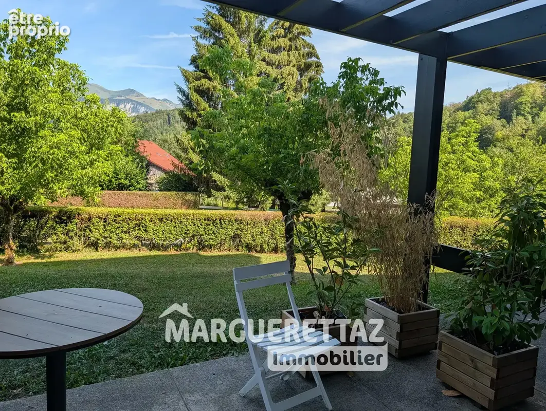 Appartement à SAINT-JEOIRE
