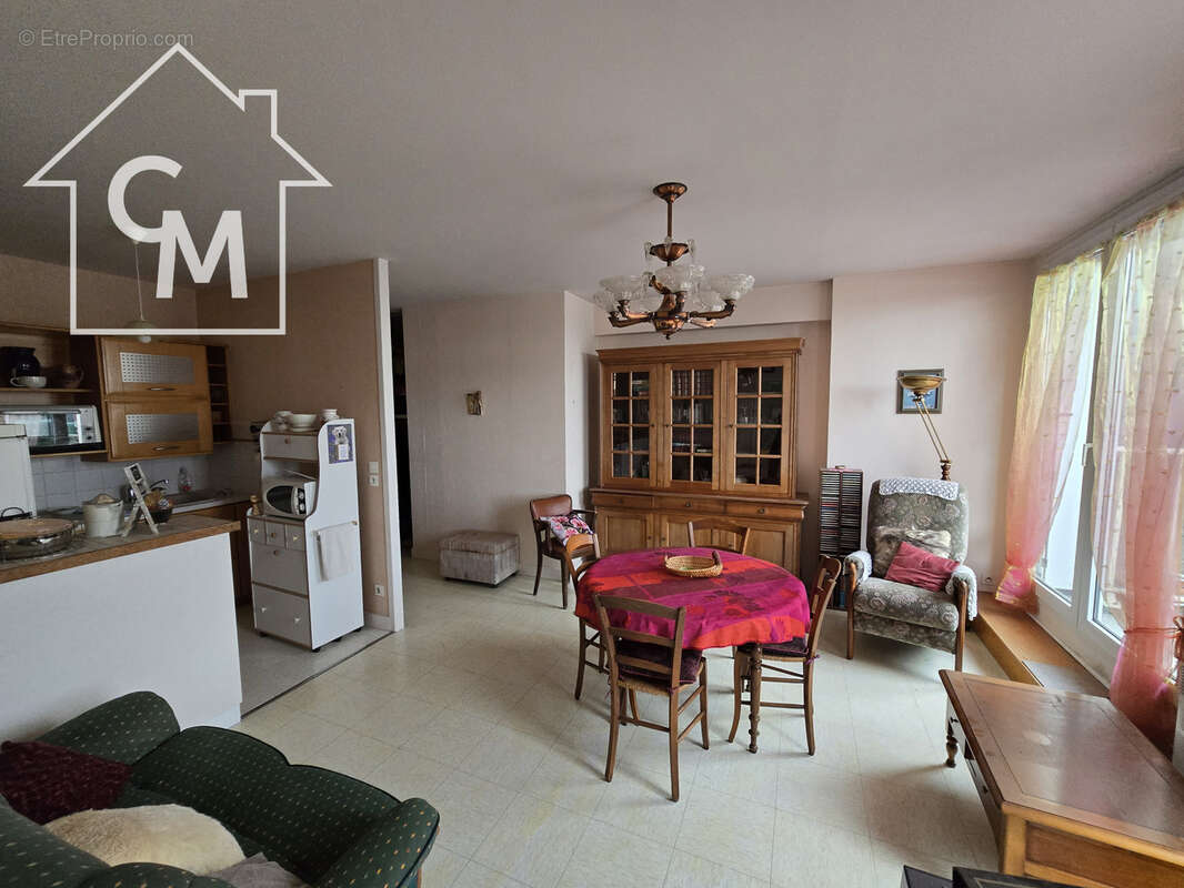 Appartement à CHATEAUROUX