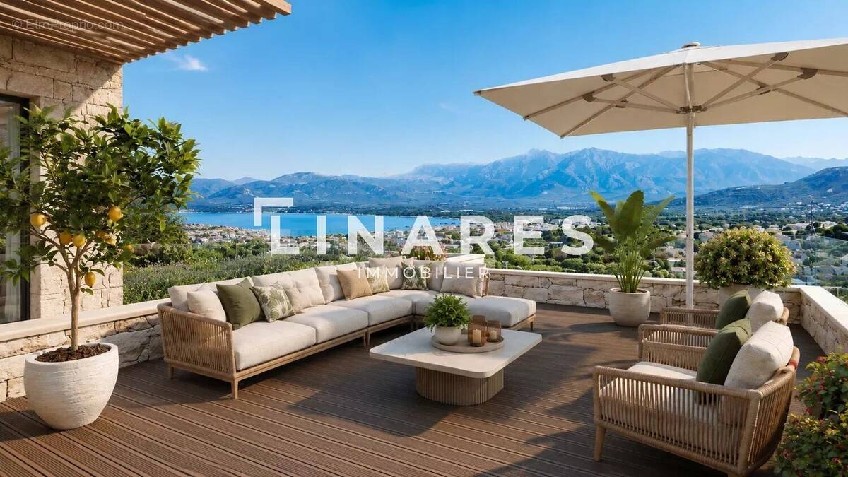 Appartement à CALVI