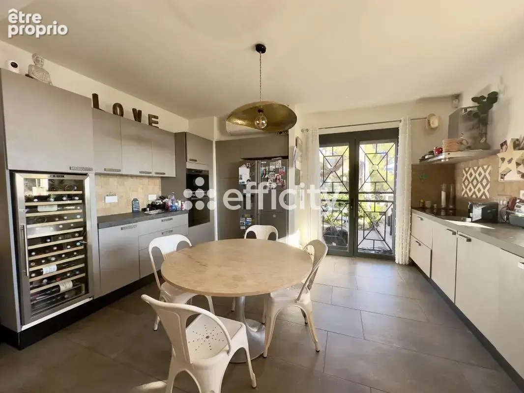 Maison 11 pièces 267 m² à vendre à Septemes-Les-Vallons (13240) - photo 9