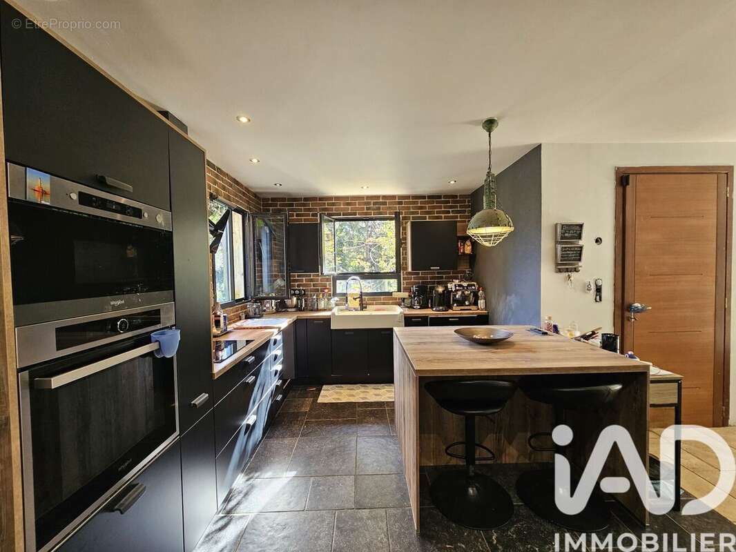 Maison 92 m² à La Roque-Sur-Ceze  - photo 8