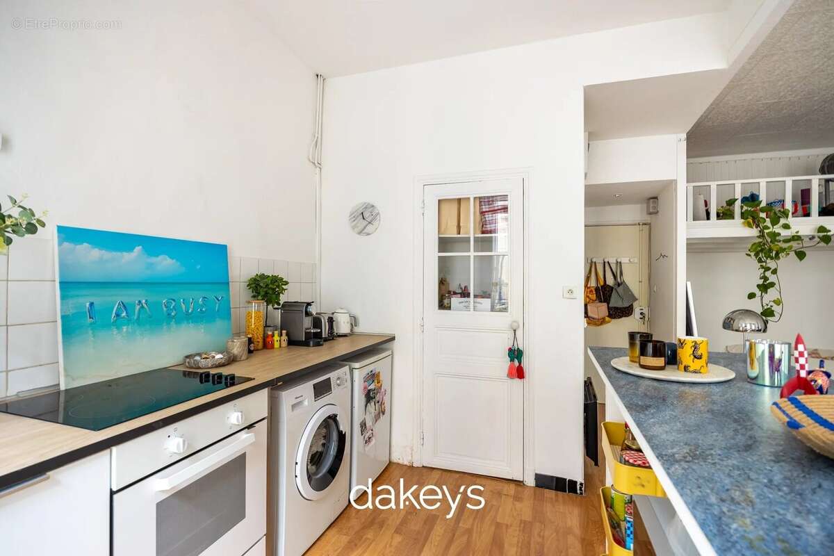 Appartement à MARSEILLE-6E