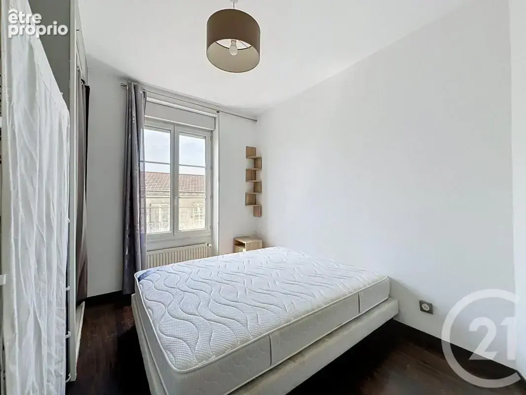 Appartement 43 m² à Villeurbanne  - photo 4