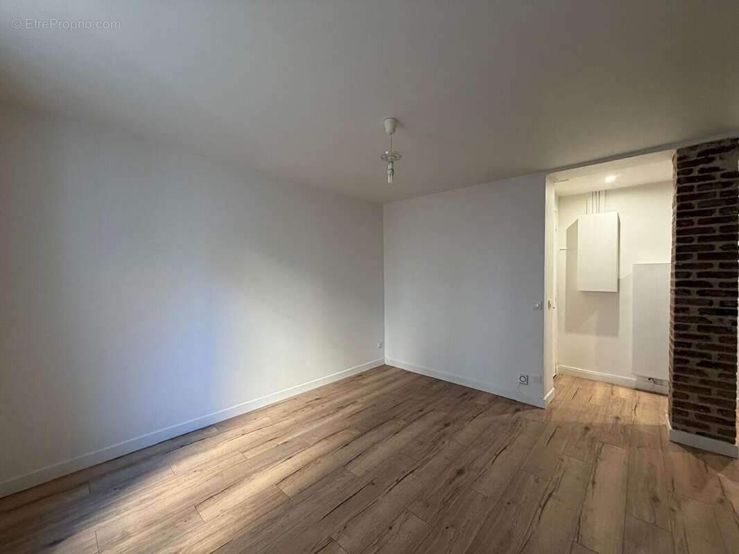 Appartement à NANTERRE