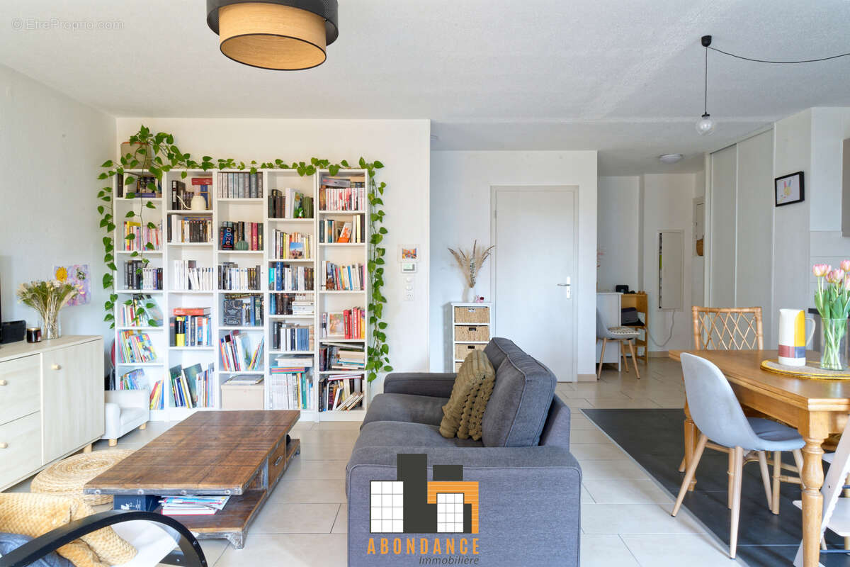 Strasbourg Robertsau F4 de 84.67m2 + terrasse de 18.5m2! - photo 5