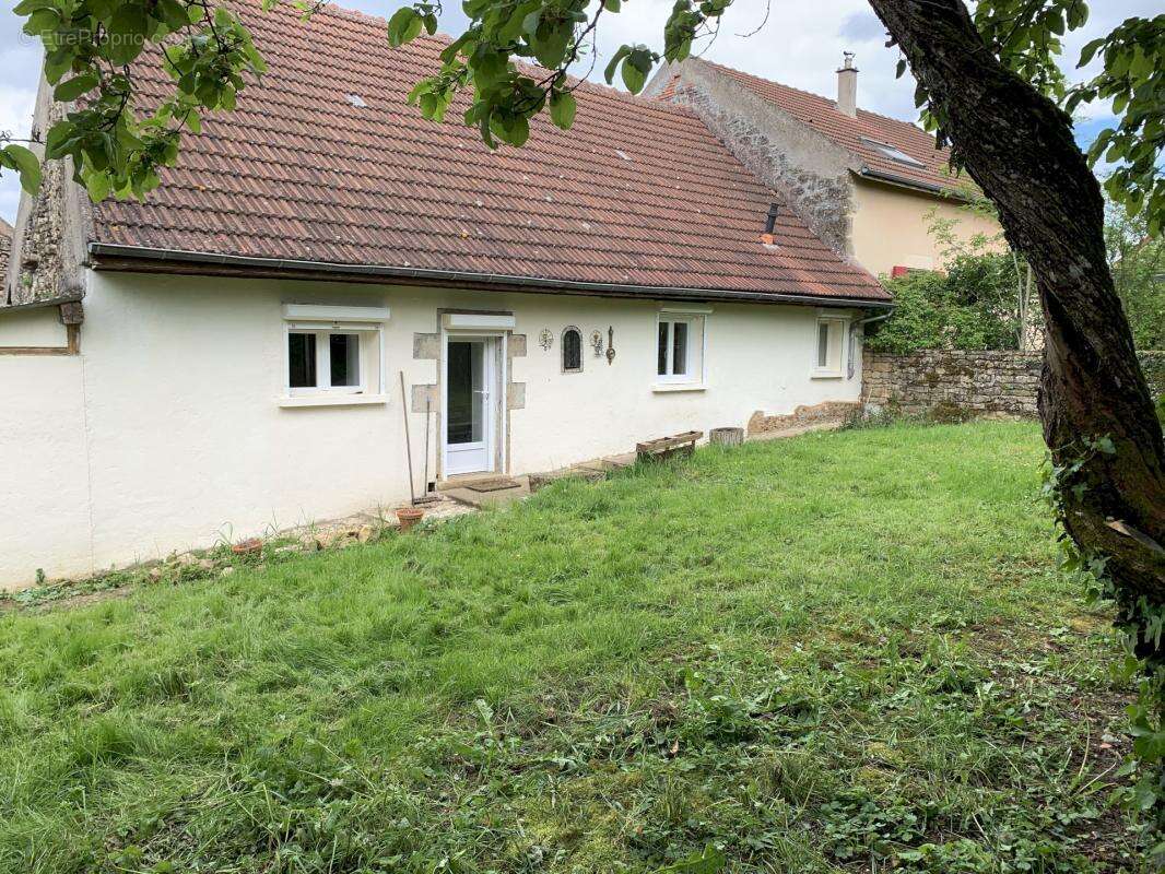 Maison de campagne / Charmant village / proche du  Morvan - photo 2