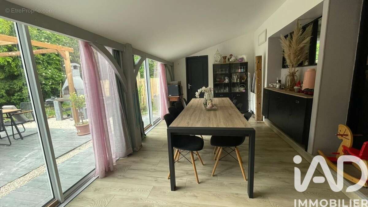 Photo 2 - Maison à LEMBRAS