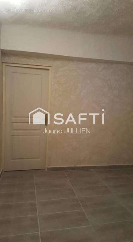 Photo 2 - Appartement à SAINT-MAXIMIN-LA-SAINTE-BAUME